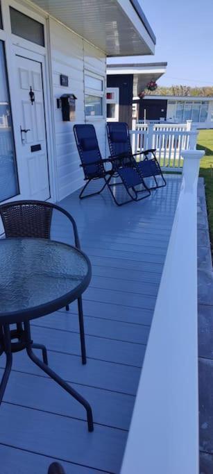 L&L'S Lodge, A Small But Perfectly Formed Chalet Chapel Saint Leonards Exterior foto